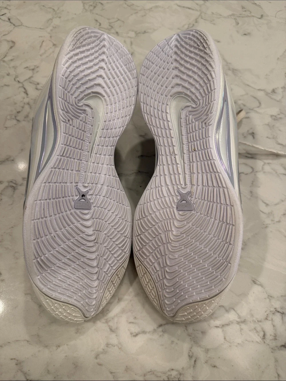 Aja Wilson Nike Pearl Women’s Size 12 Cream & Silver Low-Top Sneakers